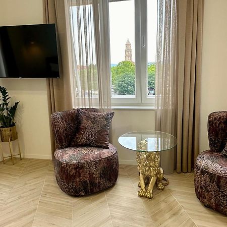 Mariani Luxury Rooms In Center Split Extérieur photo
