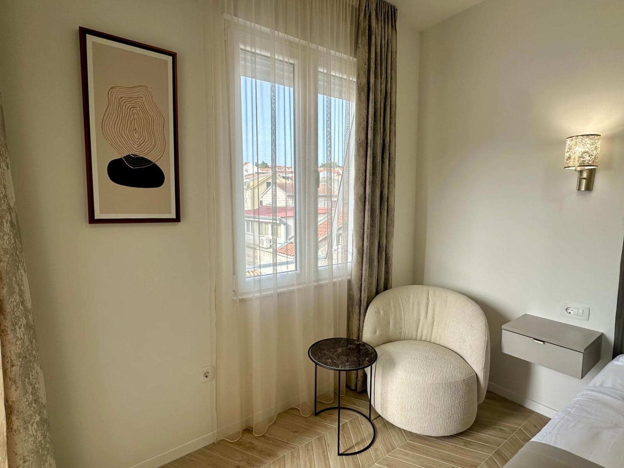 Mariani Luxury Rooms In Center Split Extérieur photo