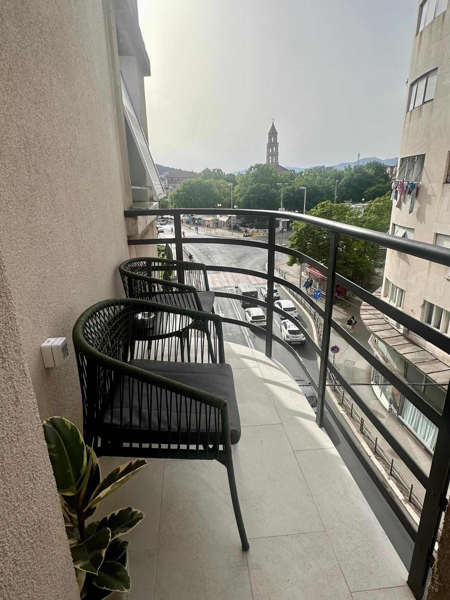 Mariani Luxury Rooms In Center Split Extérieur photo