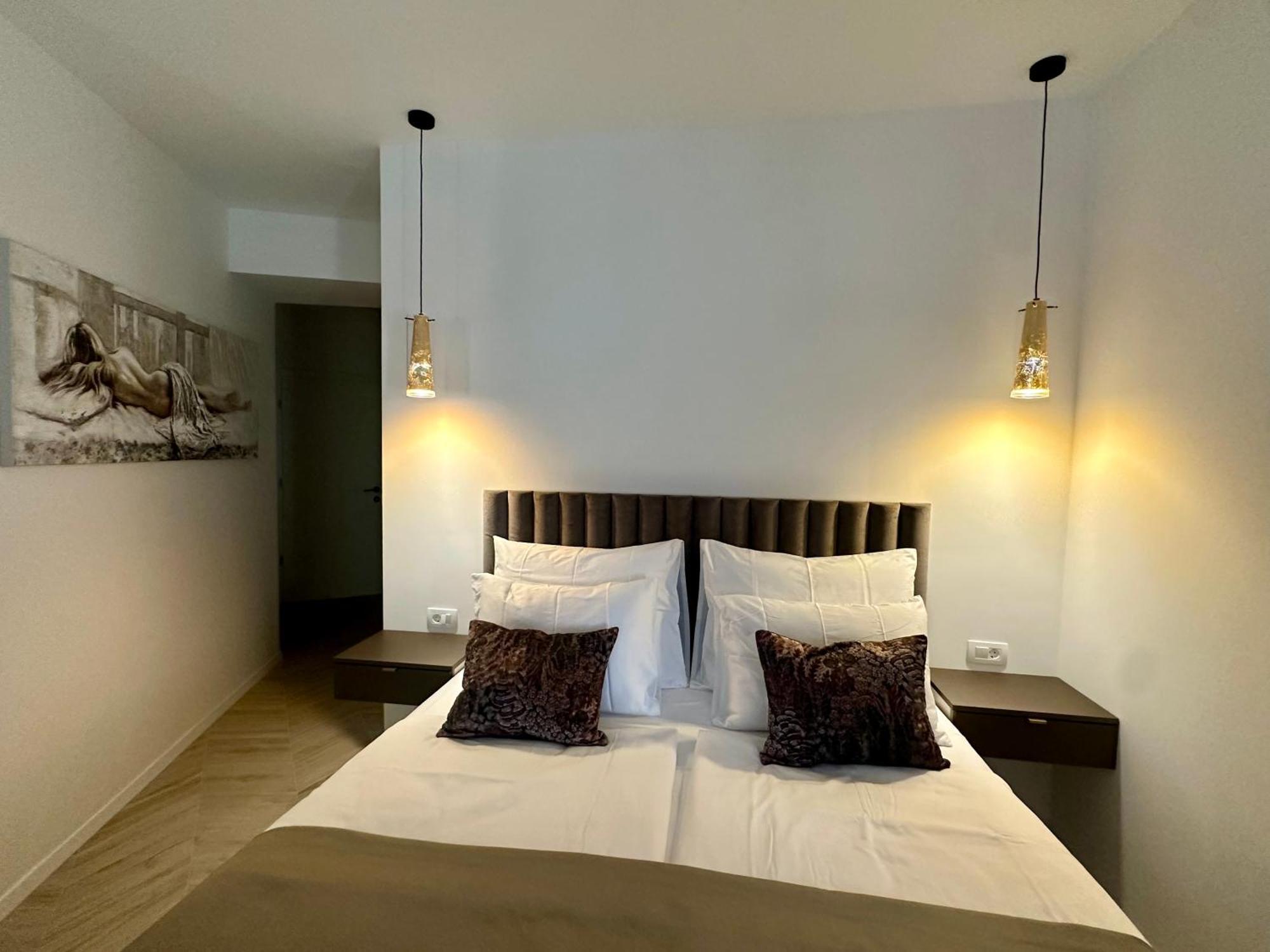 Mariani Luxury Rooms In Center Split Extérieur photo